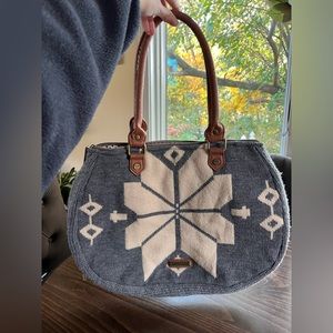 Madden Girl Y2K Grey and White Sweater Shoulder Bag Purse